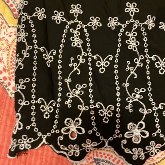 Old Navy Smocked Eyelet Off-Shoulder Top - Picture 5 of 7